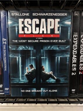 Escape Plan DVD Sylvester Stallone Arnold Schwarzenegger Like New